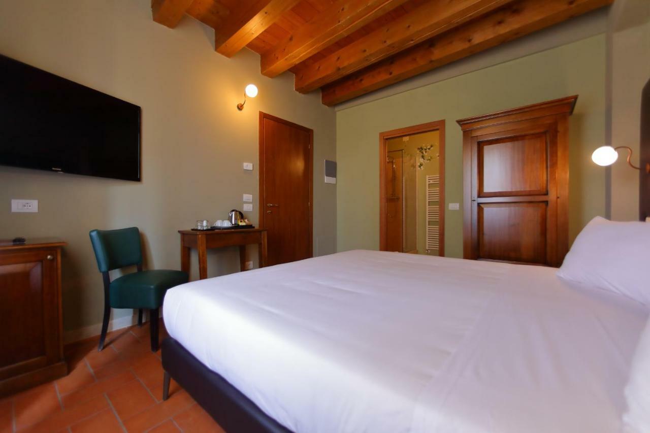 La Boheme Chambres Lazise Exteriör bild