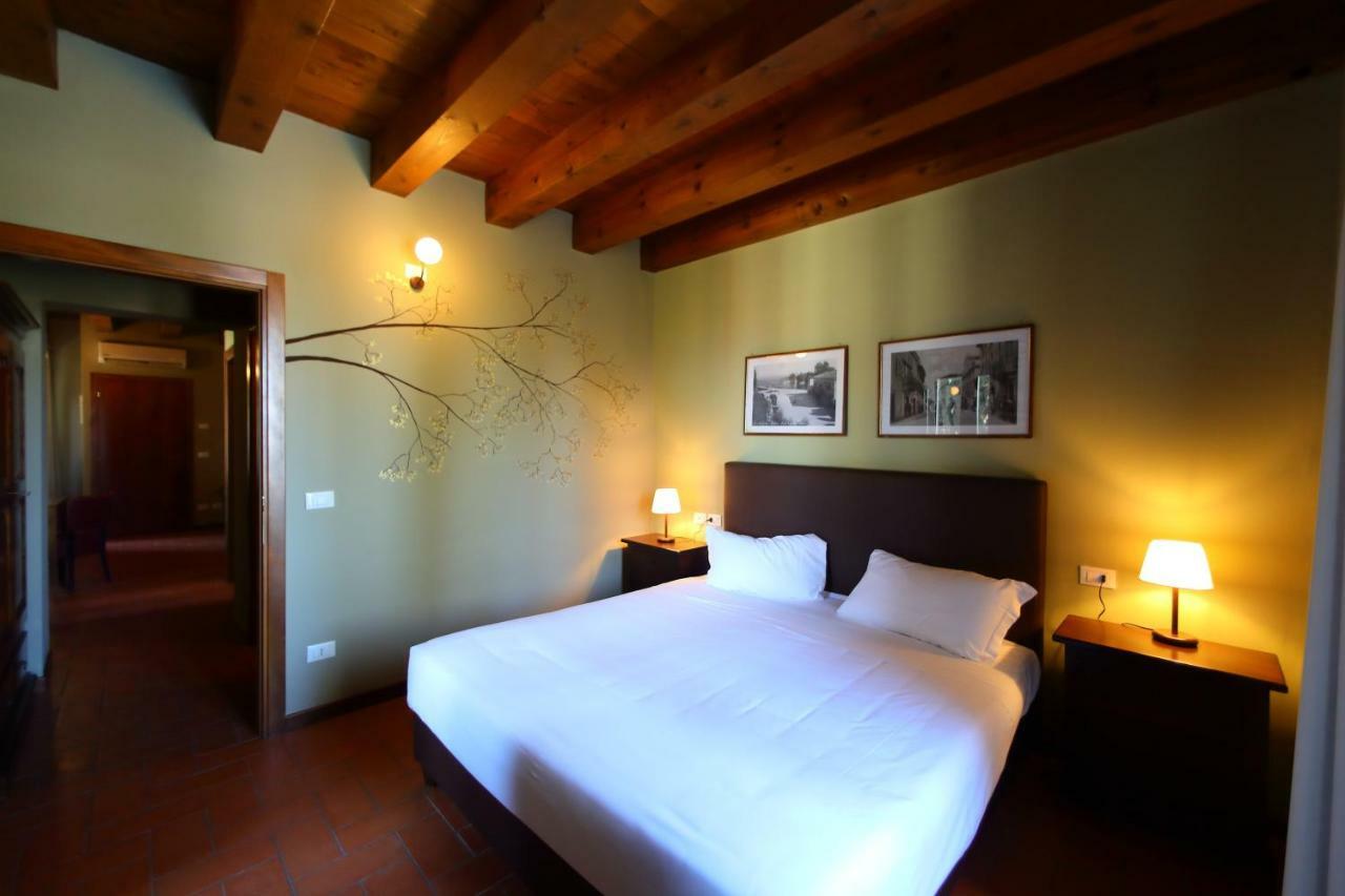 La Boheme Chambres Lazise Exteriör bild